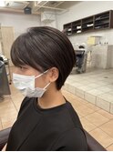 耳かけショートボブ