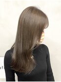 アッシュグレージュ