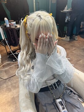 リエラ 新宿(RIERA) ハーフツインテール