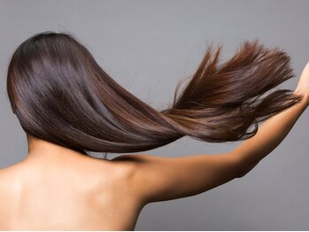 アイシー ヘアーメイク(ic hair make)の写真/お客様に合わせた厳選トリートメントでワンランク上の髪へ。内部からしっかり補修◎〈髪質改善〉