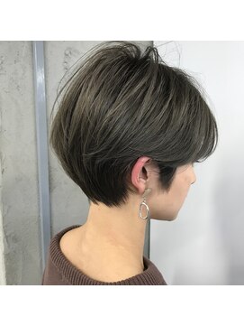 マルフェ 天王寺(marfe) 似合わせカット ショートヘア 大人ショートオリーブグレージュ