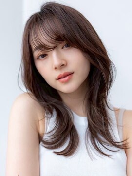 ドットハリス(.Hallis) レイヤーカット/ウルフレイヤー/透明感カラー/髪質改善