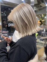 サンクマーケット 渋谷(cinq MARKET) 渋谷ブリーチカラータッセルボブ顔周りレイヤー切りっぱなしボブ