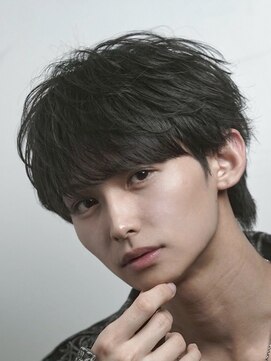 ナチュラル 渋谷(NATURAL) フェザーパーマ/スパイキーショート/サーフカール[メンズ/渋谷]