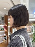 前下がりボブ　ボブ　切りっぱなしボブ　
