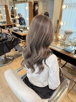 ネオリーブ チロル 横浜西口店(Neolive CiroL.)&nbsp;ベージュカラー　ハイライト　ロングレイヤー
