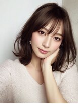 ハーツ(Heart's)&nbsp;ミディアムレイヤー×白髪ぼかしカラー30代40代50代60代