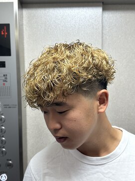 ビーテックバイゼン(B TECH by Zen) 【トレンドスタイル】ブリーチ履歴でも出来る海外風パーマ