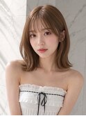 ミルクティーベージュミディアムヘアラベンダーカラー薄め前髪◎
