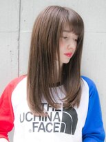 ルティア(Lutia)&nbsp;ショートバング　ナチュラルストレート　小顔ヘア