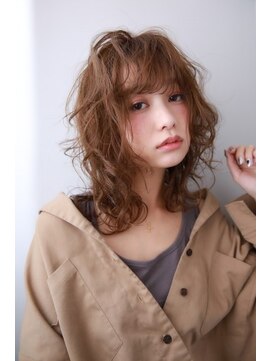 ネオリーブ クーロ(Neolive curro) 艶カールミディ♪