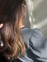 エンレイ(enRei)&nbsp;暗髪ナチュラルグレージュインナーカラーホワイトマロンツヤ髪