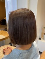 アンベント(unbent)&nbsp;大人女性ボブ/極細ハイライト/脱白髪染め/ベージュカラー
