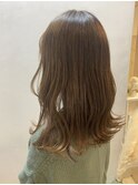 オリーブベージュ 原明日香