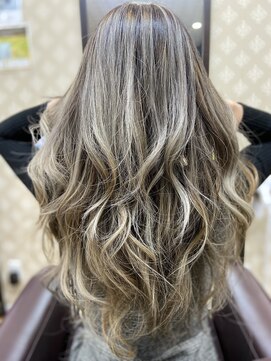 ビューテ(BIEUTE) ロサンゼルスバレイヤージュ