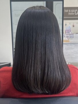 アトリエコア(Atelier Coa) 顔周りレイヤーカットグレージュカラーくびれボブベージュカラー