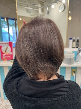 ソラ(SORA) 自然な丸み・手櫛で決まる-《BEFORE》