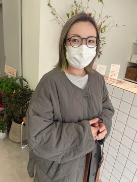 ニコ(NIKO) ネオングリーンボブ