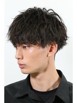 リップス レイ ギンザ(LIPPS Ray GINZA) ツイストスパイラル刈り上げマッシュ