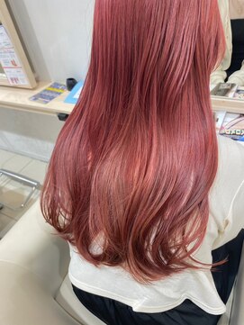 カペリベラ 寝屋川店(Capelli Bella) ピンクカラー