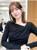 レイヤーカットシースルーバング大人ボブふんわりミディアム