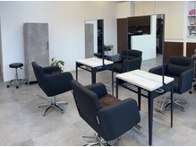 ヘアメイク トゥエンティワン HAIRMAKETwentyOneの雰囲気（こだわりトリートメント・ヘッドスパ・艶髪白髪ぼかしも好評!）