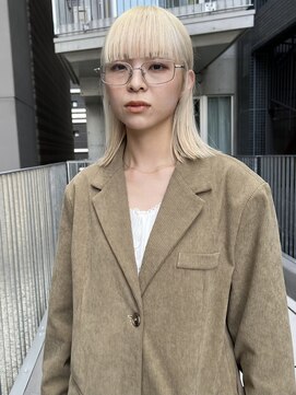 スリバー(sliver) 【fuka】white blonde / wide bang