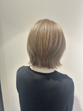 リュネッツ あざみ野店(lunettes) 【白髪ぼかし】ブロンドカラー×ボブウルフ