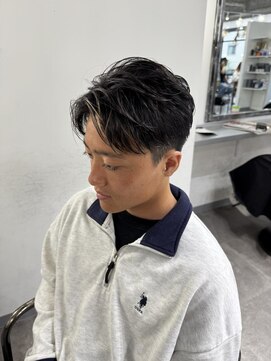 ホリー(HOLLY) かき上げセンターパート