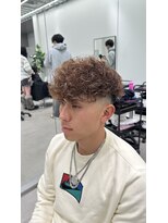 ジュール メンズ 大分(Joule men's)&nbsp;フェザーパーマ/スキンフェード/スペインカール/[大分駅]