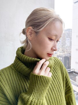 アルバム 銀座(ALBUM GINZA) おくれ毛韓国ヘアハイトーンブロンド_F21321