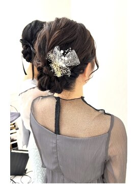 ヘッズ(HEADZ) アップヘア