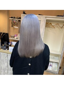 モアムー(Moremuu) 【りえ】ホワイトグレー