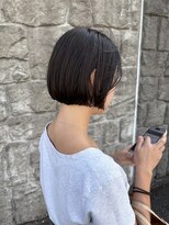 エレノア 藤沢(Eleanor) コンパクトなミニボブ