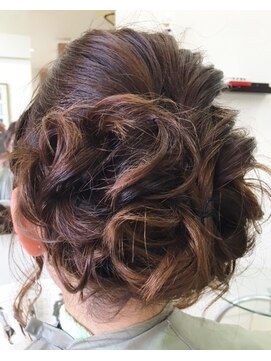 ヴァニラ(Vanilla) 編み込み少し＃カール