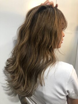 クィーンズガーデンバイケーツーギンザ(QUEEN’S GARDEN by K two GINZA) [K-two銀座]スーパーハイライトシーベージュ[銀座]