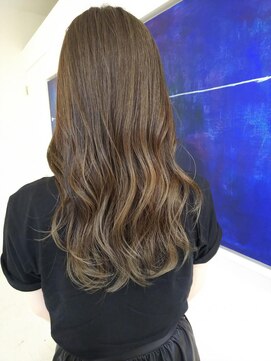 スピンヘアワークス(Spin Hair Works) ナチュラルグラデーション_グレージュ_バレイヤージュ