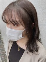 ビーワールド(B WORLD)&nbsp;暗髪・透明感ベージュ【藤枝/髪質改善/インナーカラー】