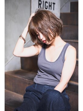 ミエル ヘア 新宿(miel hair) 〈mielhair新宿〉艶ショートボブ　TOKIOトリートメント