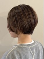 キミドリ(KIMIDORI) 大人の自然な白髪ぼかしハイライト×ショート【恵比寿KIMIDORI】