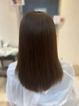 ヴィヴァーチェイルソーレ(VIVACE ilsole) 20代30代40代髪質改善カラー艶感様ロング