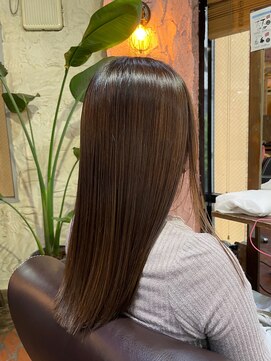 ロッソバイアルター 鎌取(ROSSO by aL-ter) 【黒髪カタログ/ネビージュ/ワンレン】千葉香奈