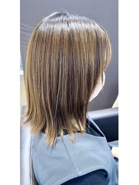 シャングリラ(Shangri la) ミディアム