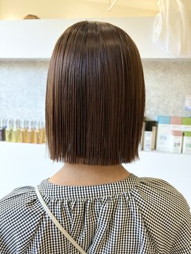 ミニョンエス 阪神西宮店(Mignon S) ぱつっとボブ