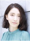 ミディアムボブ/面長/前髪あり/絶壁解消/30代/40代/50代/くびれ