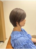 魅力倍増カールセミディシアーカラーダークアッシュショートヘア
