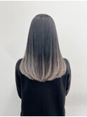 ホワイトグレージュ × グラデーション