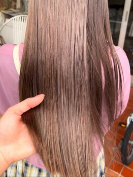 マムヘアー(mum HAIR)の写真/【上通り/上乃裏】話題の髪質改善メニュー導入◇サラサラなのに潤い、おさまりを兼ね備えた艶髪へ