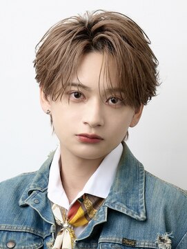 オーシャントーキョー 渋谷(OCEAN TOKYO) フェザーパーマシャドウパーマカルマパーマセンターパート