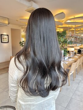 ビーチ(BEACH) 透明感グレージュ × ロングレイヤー